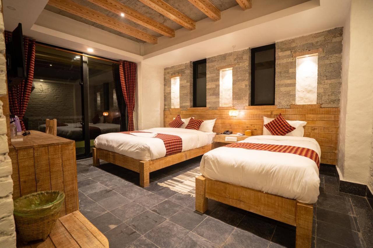 Hotel Mera Peak Private Limited بوكْرا المظهر الخارجي الصورة