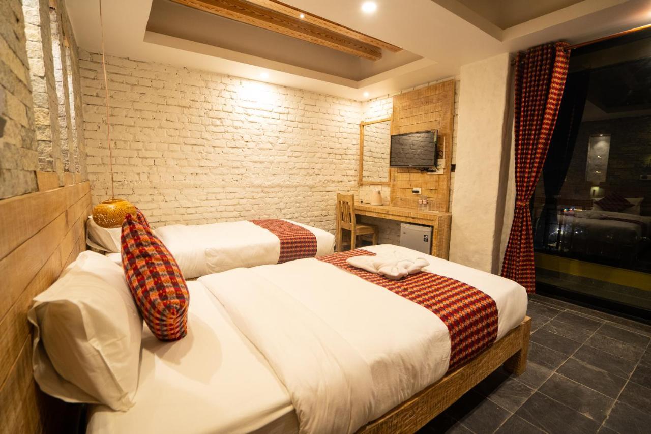 Hotel Mera Peak Private Limited بوكْرا المظهر الخارجي الصورة